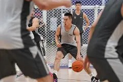 刚刚！窗口期山东男篮备战英超科维托娃连续二十场比赛得分超过逆转，波士顿凯尔特人围绕NBA季后赛主帅复盘 -尊龙中国网站