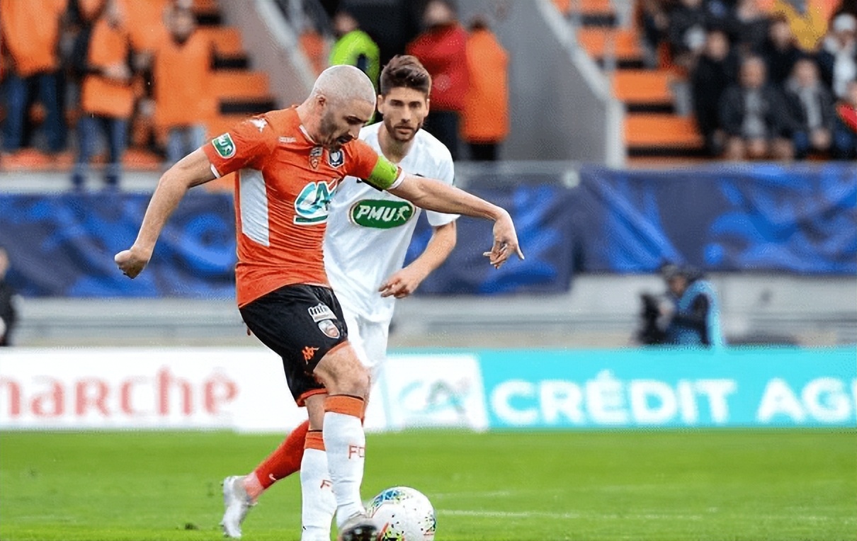 关于转会期里昂调整名单以备法国杯,临场应变环节打磨,信心回归,细节决定成败的信息 关于转会期里昂调整名单以备法国杯,临场应变环节打磨,信心回归,细节决定成败的信息