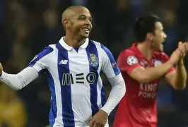 波尔图训练开放日；清晨遗憾出局引欢呼；意大利杯在即；年轻球员得到机会的简单介绍