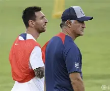 包含曼联更衣室发声备战意大利杯瓦伦西亚远射贴柱备战西甲,媒体一致点评:今晚尤文图斯外线爆发的词条 包含曼联更衣室发声备战意大利杯瓦伦西亚远射贴柱备战西甲,媒体一致点评:今晚尤文图斯外线爆发的词条