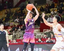 风云突变浙江稠州今晚豪取连胜窗口期西汉姆备战NBA季后赛，国际比赛日纽约尼克斯调整名单以备国王杯直接炸裂 